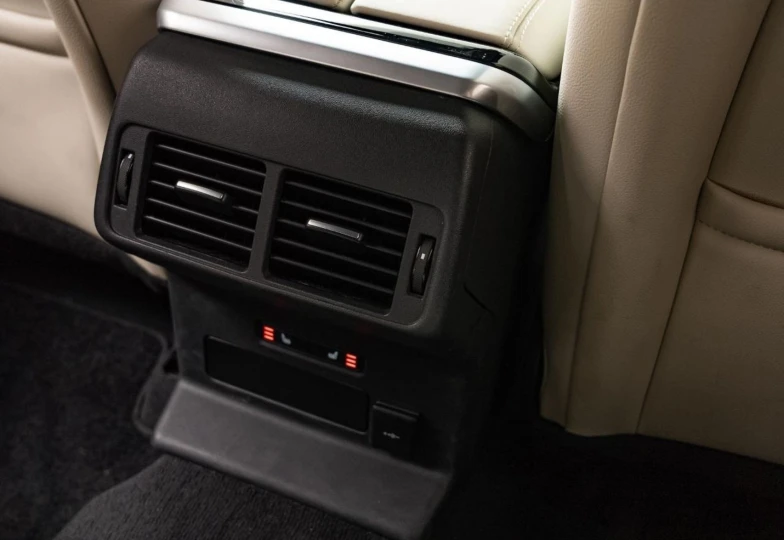 Land Rover Range Rover Velar Grey