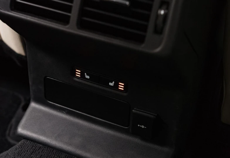 Land Rover Range Rover Velar Grey