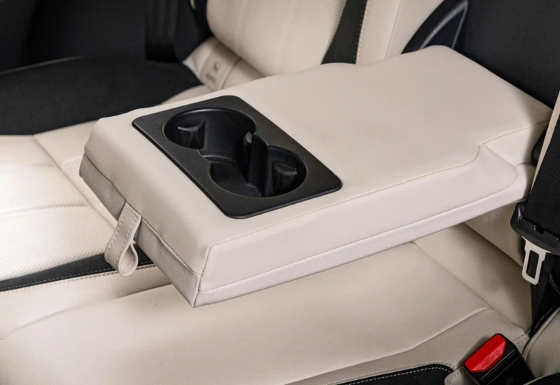 Land Rover Range Rover Velar Grey