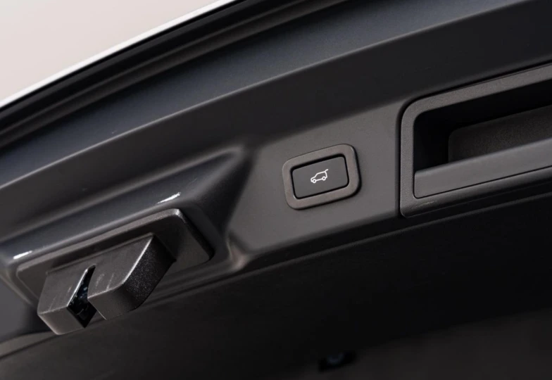 Land Rover Range Rover Velar Grey