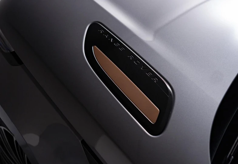 Land Rover Range Rover Velar Grey