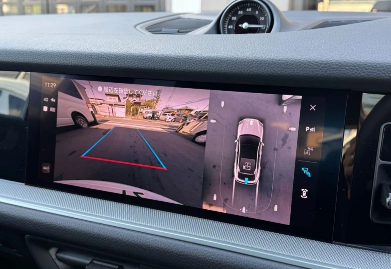 Porsche Cayenne White