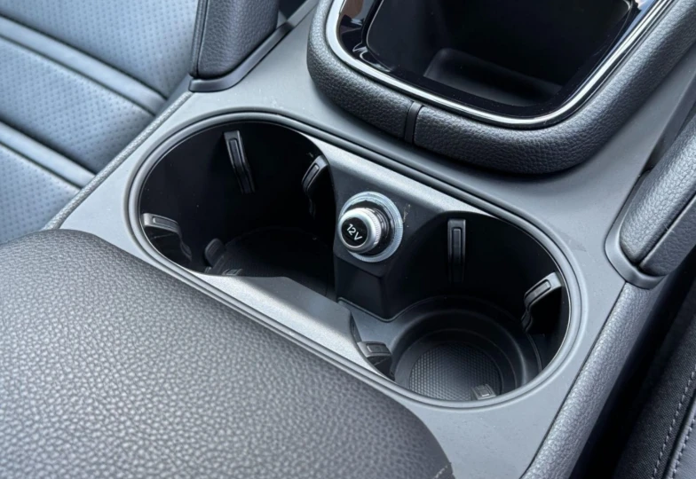 Porsche Cayenne White