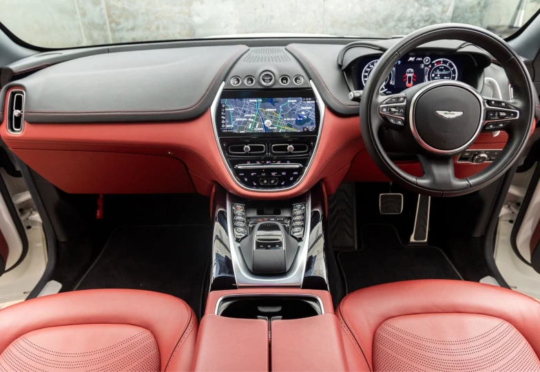 Aston Martin DBX White