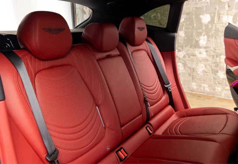 Aston Martin DBX White