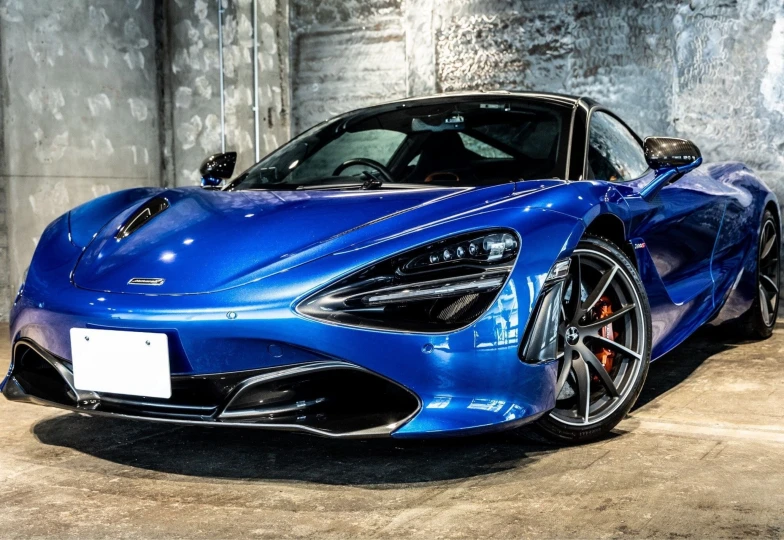 McLaren 720S Blue