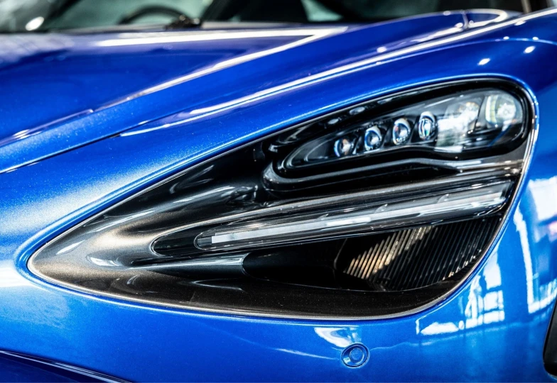 McLaren 720S Blue