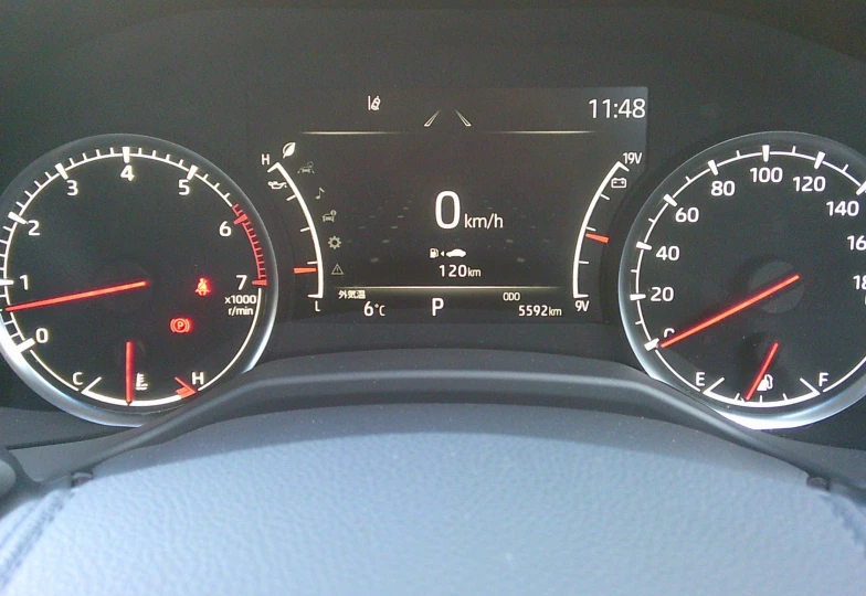 Toyota Land Cruiser White