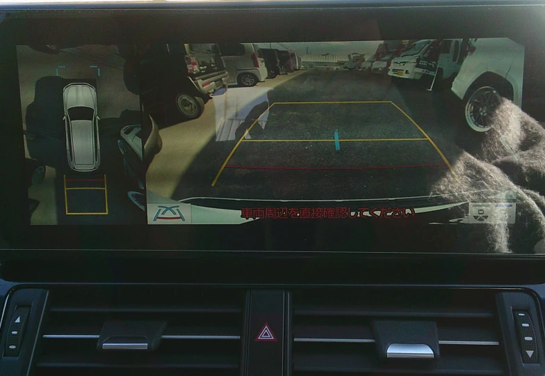 Toyota Land Cruiser White