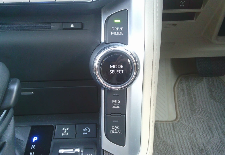 Toyota Land Cruiser White