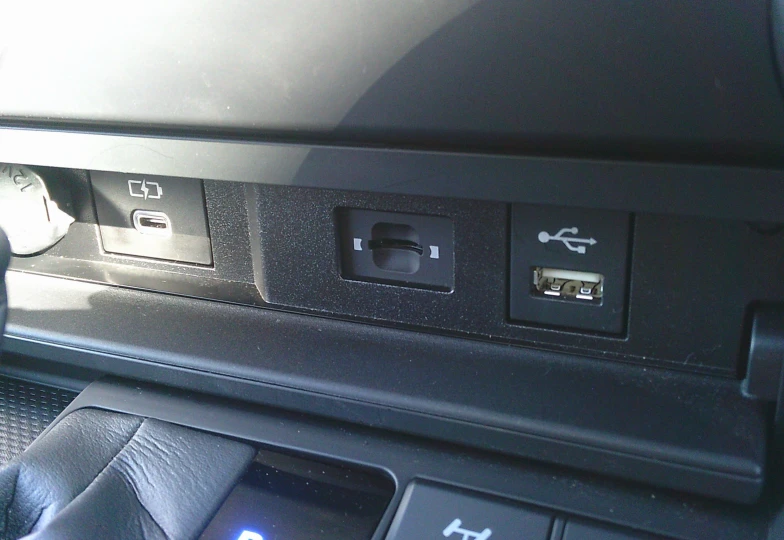 Toyota Land Cruiser White