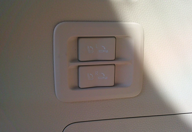 Toyota Land Cruiser White