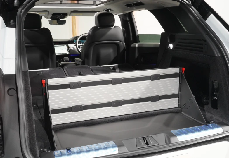 Land Rover Range Rover Sport White