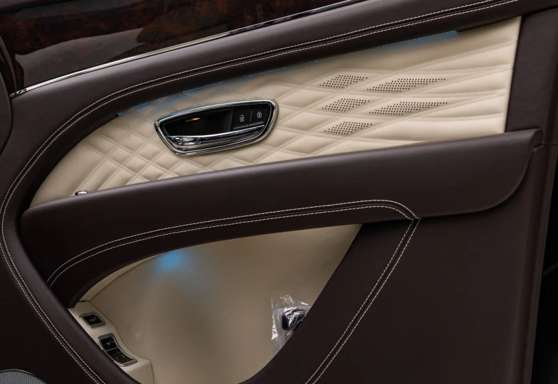 Bentley Bentayga Black