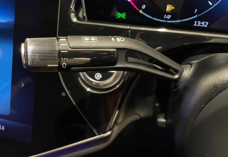 Mercedes E-class White