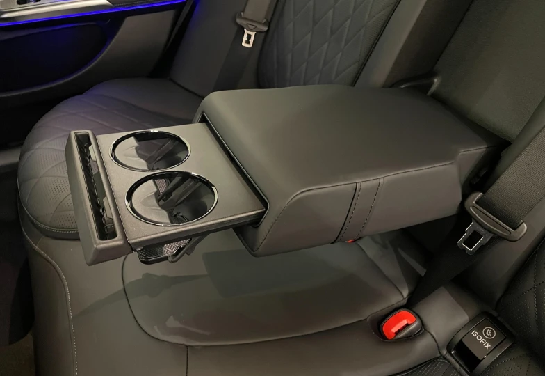 Mercedes E-class White