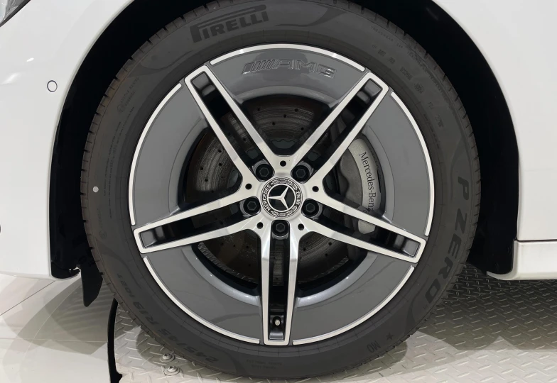 Mercedes E-class White