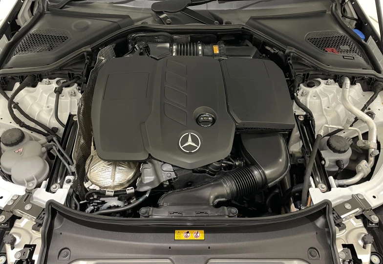 Mercedes E-class White