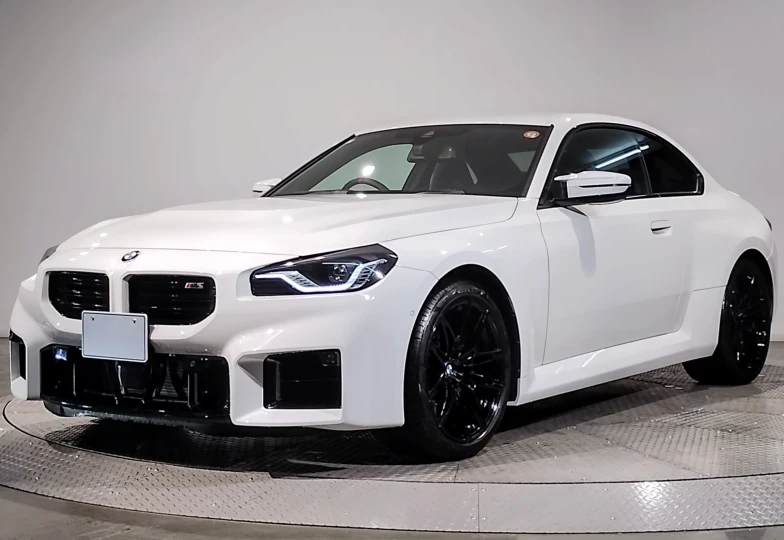 BMW M2 Белый