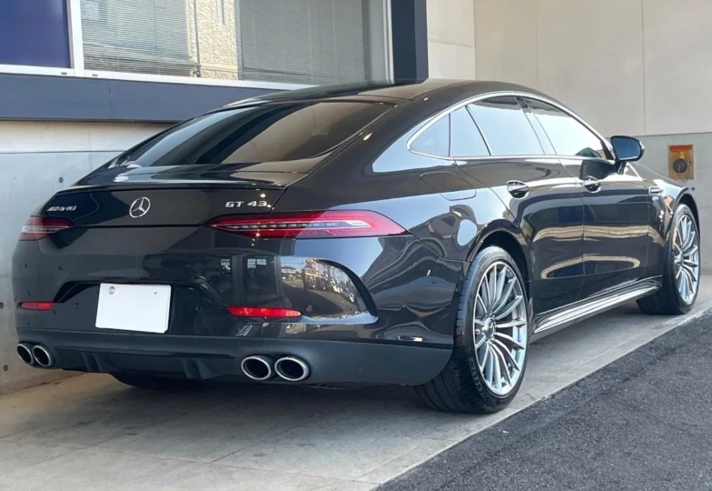 Mercedes AMG GT Black