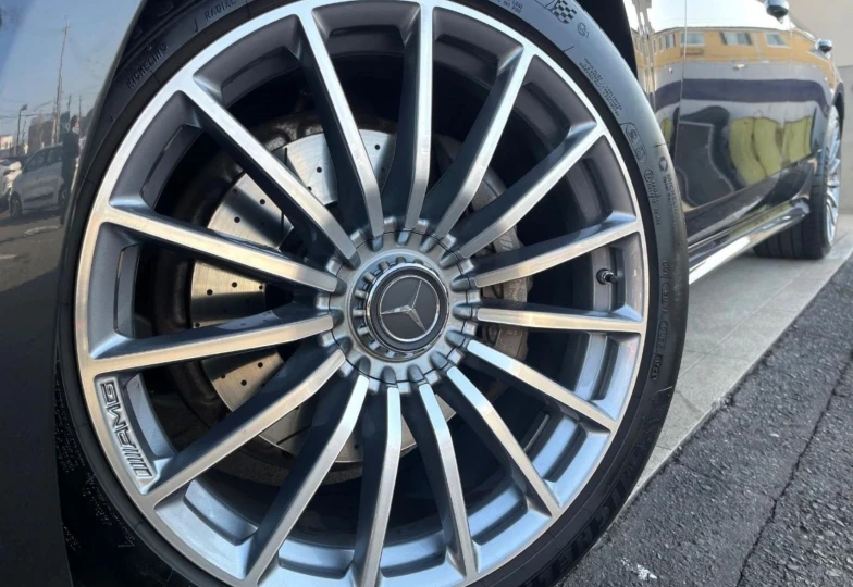 Mercedes AMG GT Black