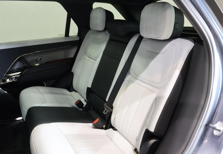 Land Rover Range Rover Sport Blue