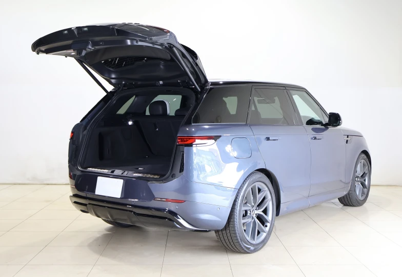 Land Rover Range Rover Sport Blue