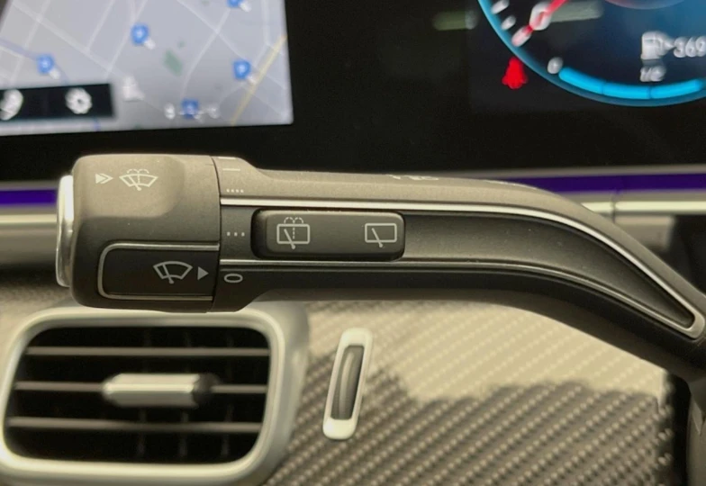 Mercedes GLE-class White