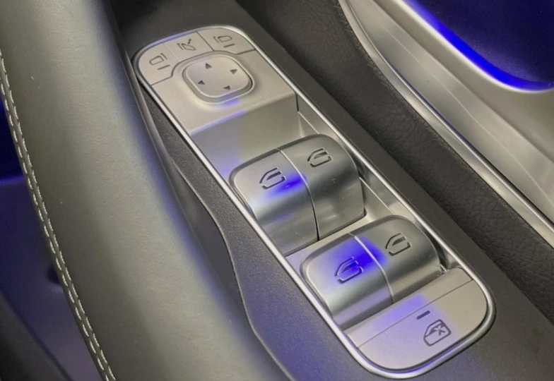 Mercedes GLE-class White