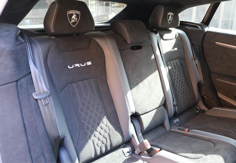 Lamborghini Urus Green