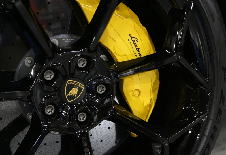 Lamborghini Urus Green