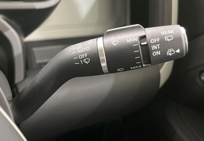 Land Rover Defender Grey