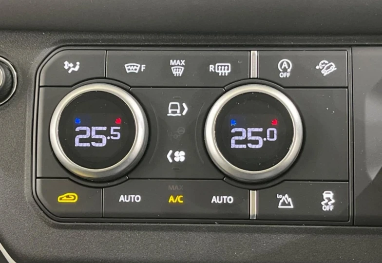 Land Rover Defender Grey