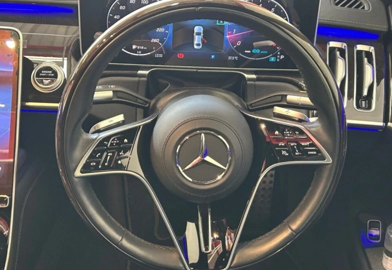 Mercedes S-class Black