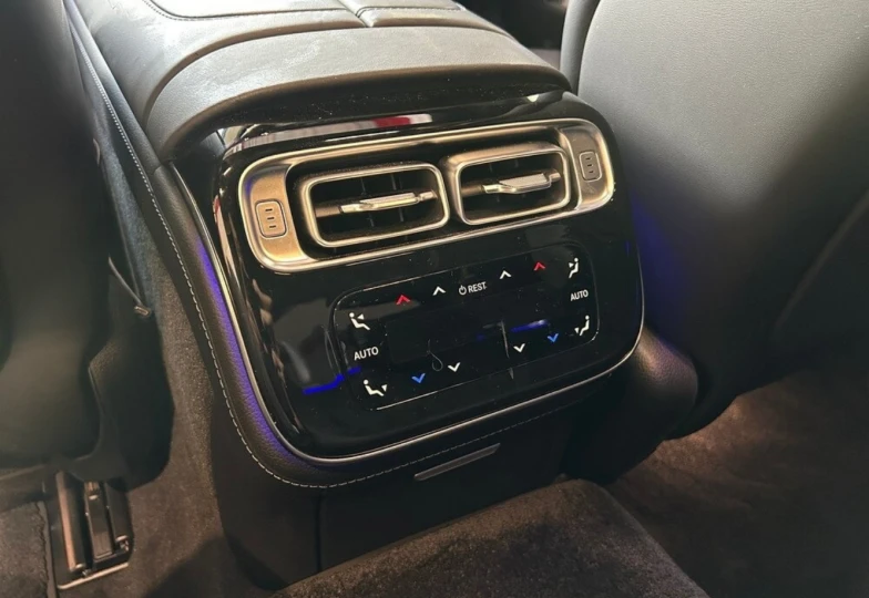 Mercedes S-class Black