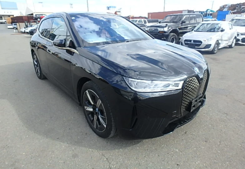 BMW iX Black