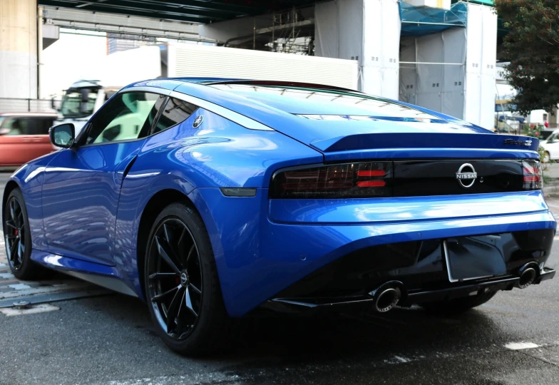 Nissan Fairlady z Blue