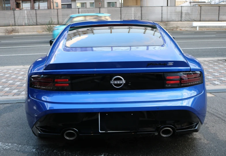 Nissan Fairlady z Blue