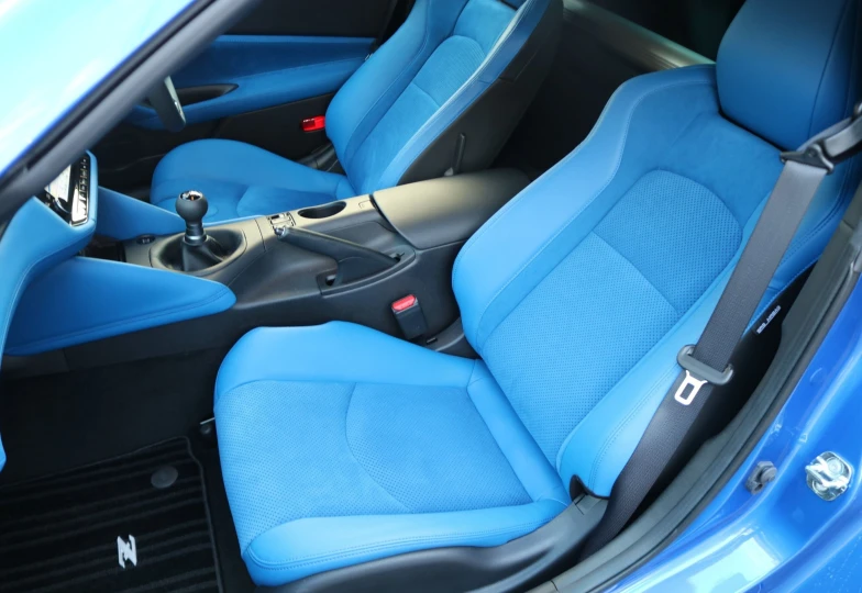 Nissan Fairlady z Blue