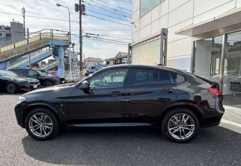 BMW X4 Black