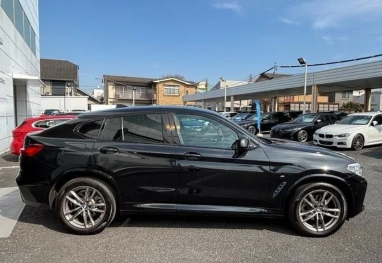 BMW X4 Black