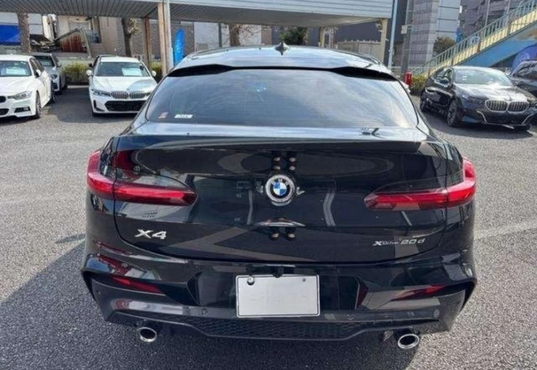 BMW X4 Black
