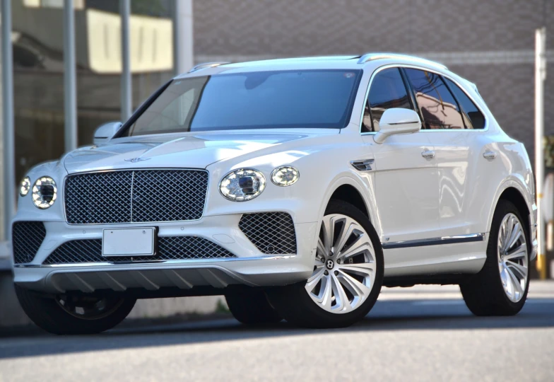 Bentley Bentayga White
