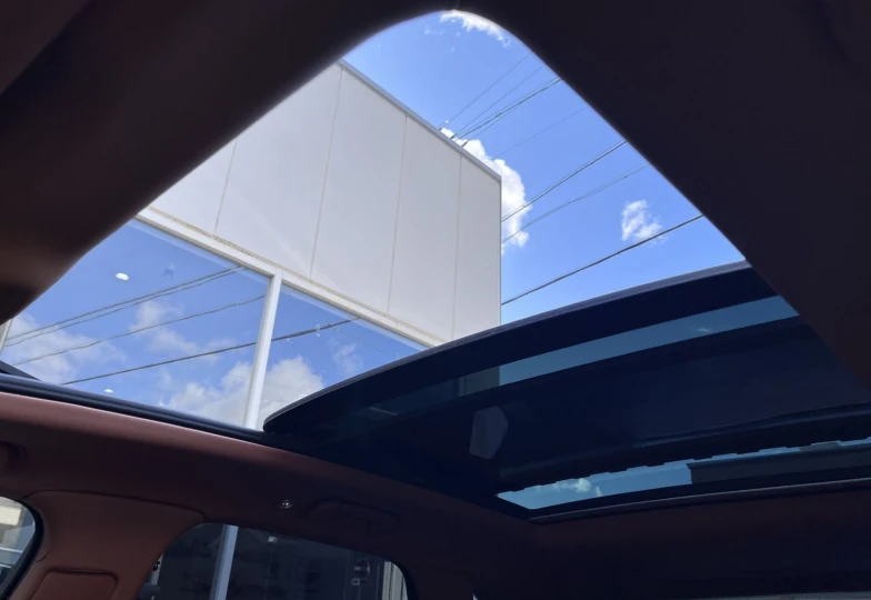 Bentley Bentayga White