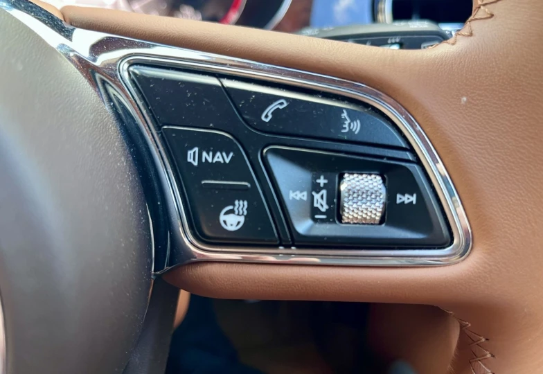 Bentley Bentayga White