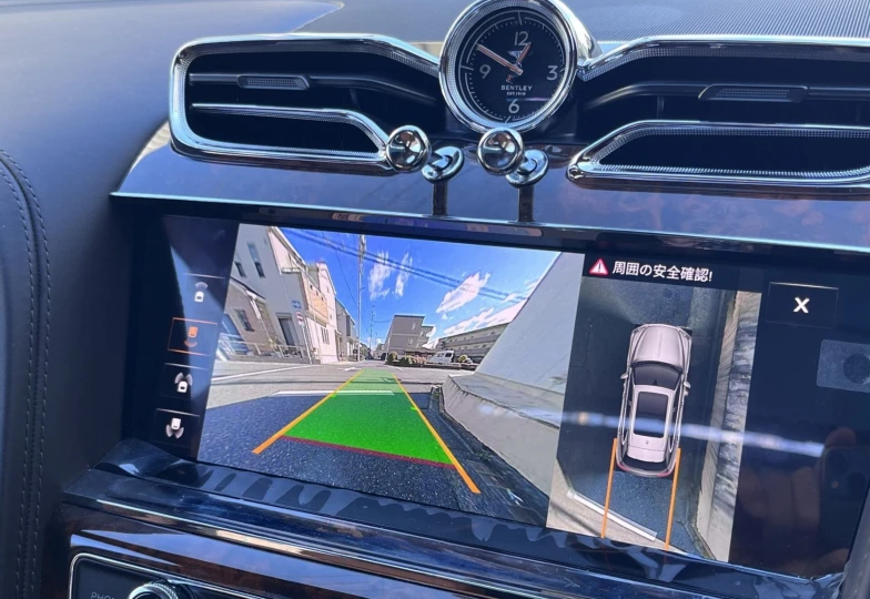 Bentley Bentayga White