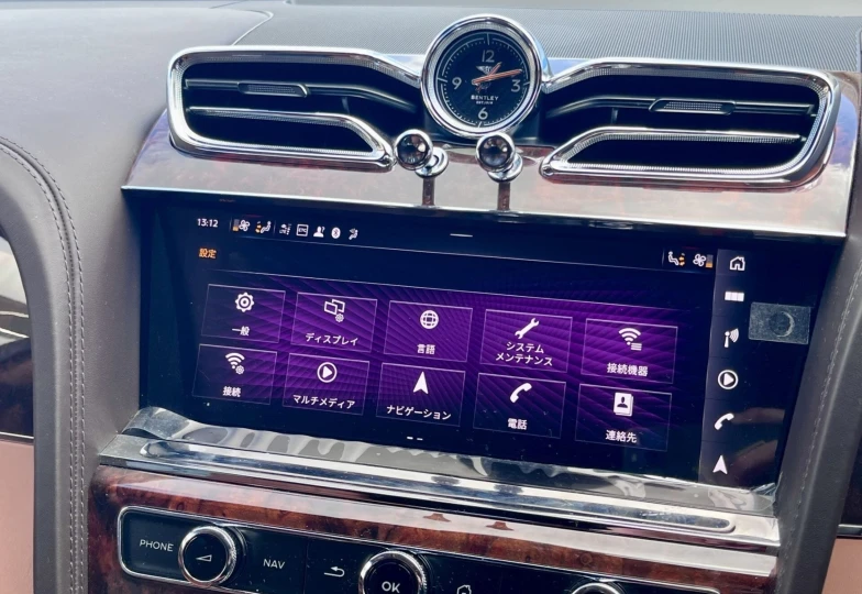 Bentley Bentayga White