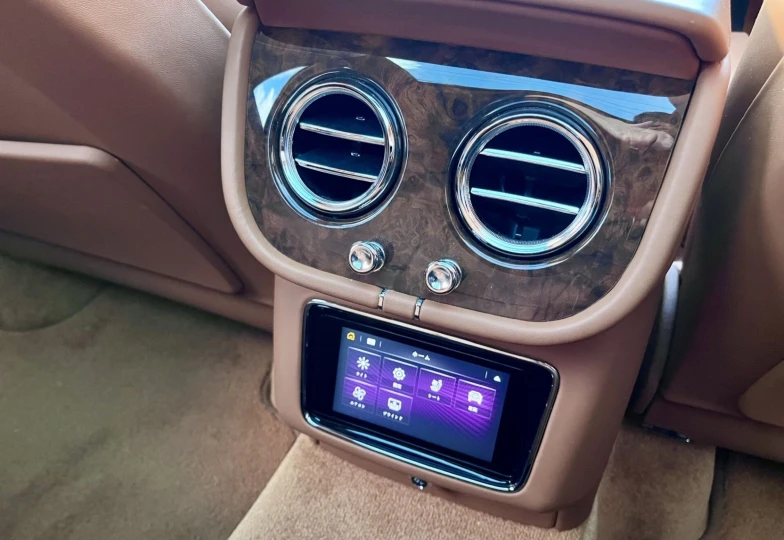 Bentley Bentayga White