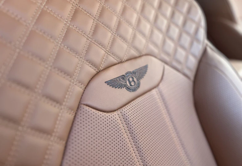 Bentley Bentayga White