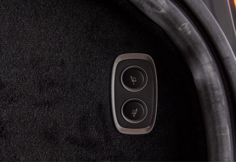 Aston Martin DBX Grey